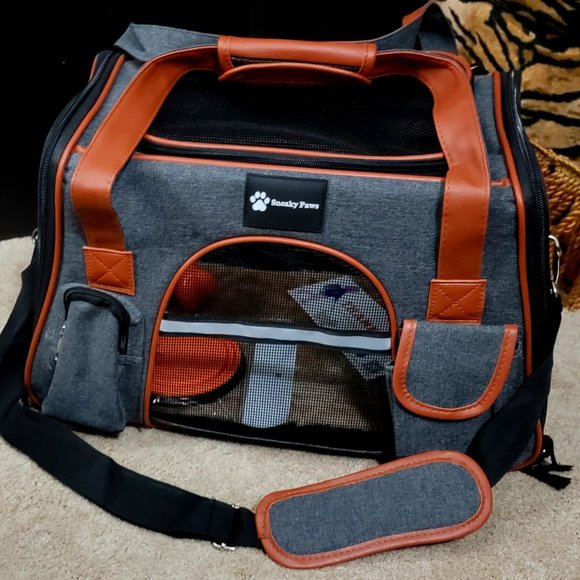 Pet Carrier Dog or Cat Grey w/Extras 18"L x 11"W x 12"H Bran New! - Picture 2 of 5